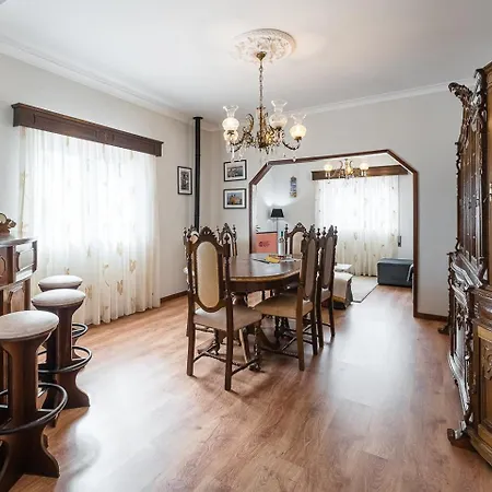Holiday home Guestready - A Classic Portuguese-style *