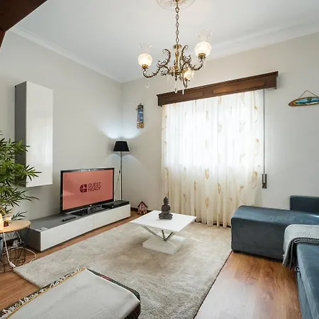 Guestready - A Classic Portuguese-style Holiday home