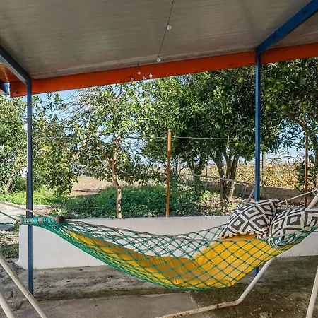 Ferienhaus Guestready - A Classic Portuguese-style