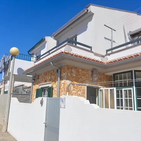 Peaceful Patio & Bbq House-nazare Casa vacanze