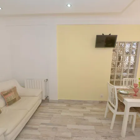 Peaceful Patio & Bbq House-nazare Casa vacanze *