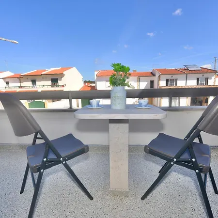Peaceful Patio & Bbq House-nazare Casa vacanze *